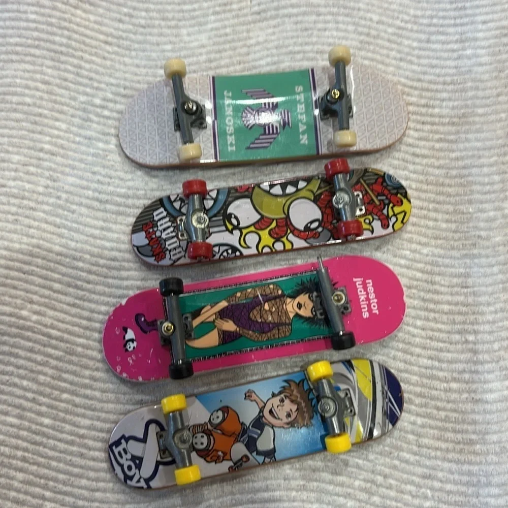 Kids finger tech deck skateboards